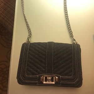 Chevron love crossbody -Dk denim
